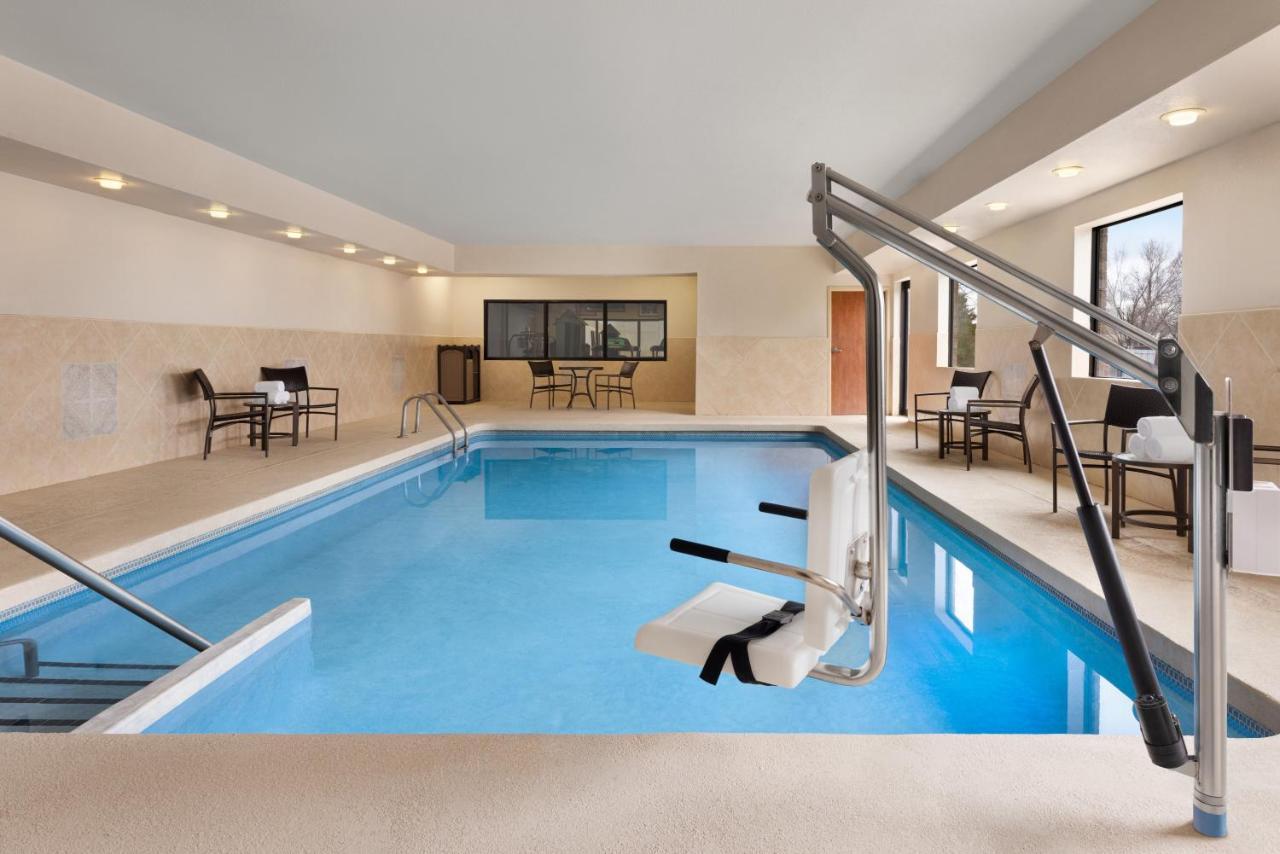 Holiday Inn Express Hotel & Suites Edmond By Ihg Eksteriør bilde