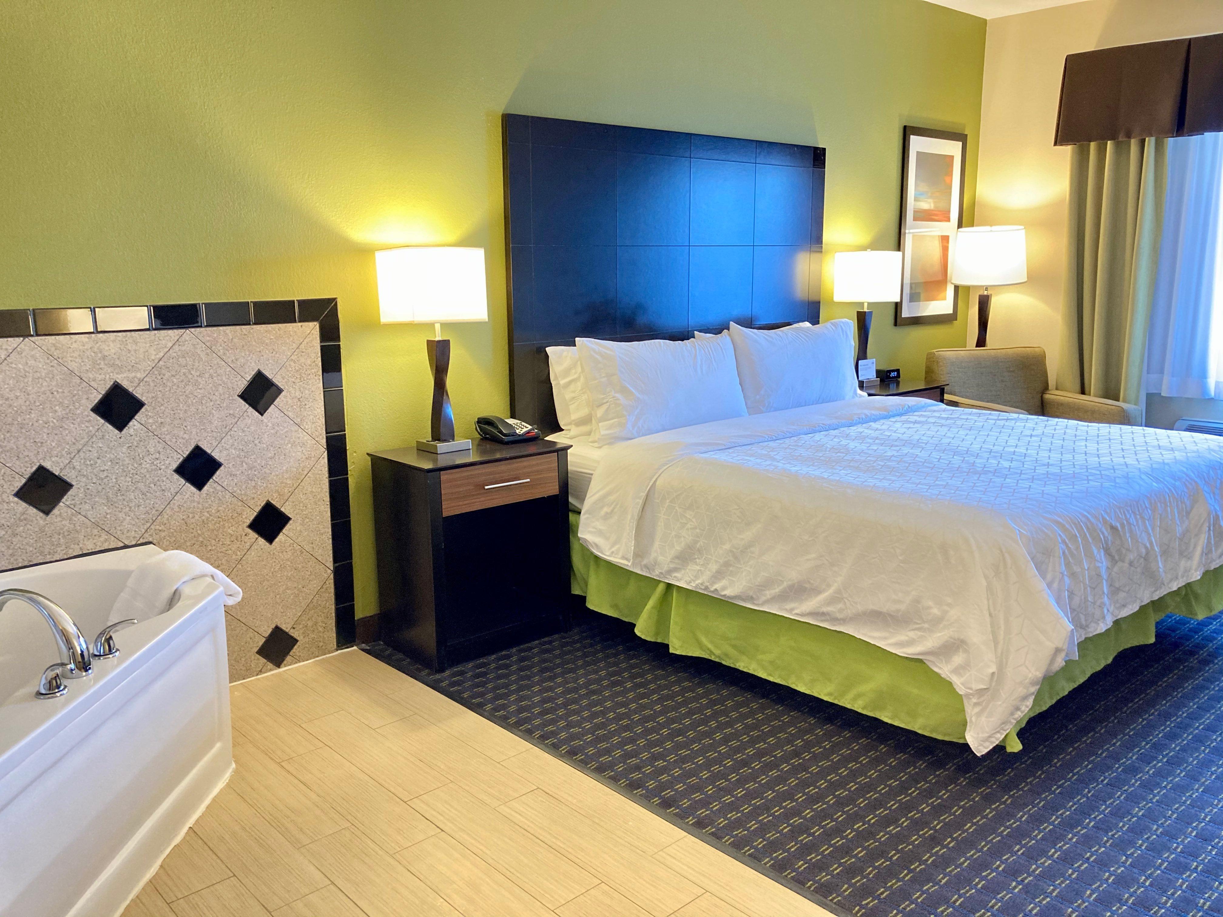 Holiday Inn Express Hotel & Suites Edmond By Ihg Eksteriør bilde